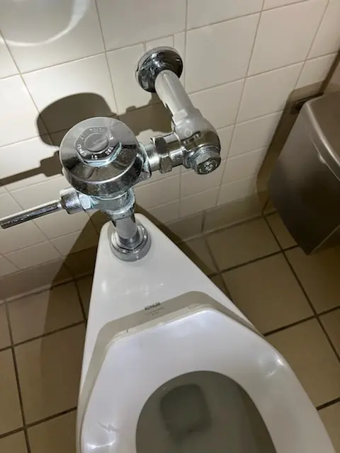 Fixture installation and repair for Repiping in El Sueno